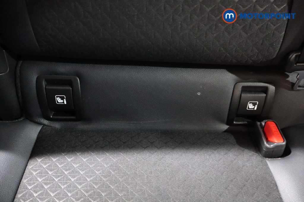 Nissan Juke N-Connecta Automatic Petrol SUV - Stock Number (1591141) - 25th supplementary image