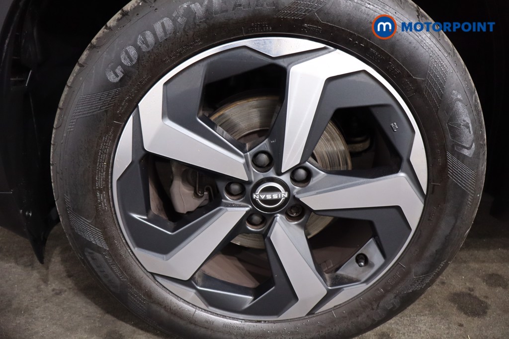 Nissan Qashqai N-Connecta Manual Petrol SUV - Stock Number (1591143) - 11th supplementary image