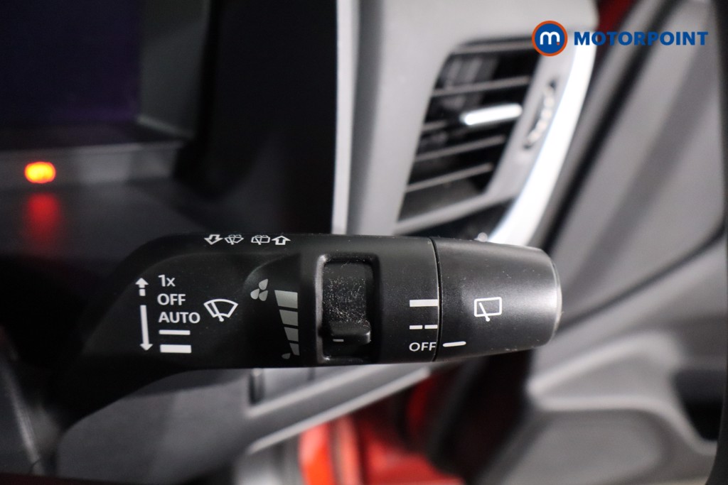 Nissan Qashqai N-Connecta Manual Petrol SUV - Stock Number (1591143) - 19th supplementary image