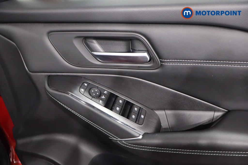 Nissan Qashqai N-Connecta Manual Petrol SUV - Stock Number (1591143) - 21st supplementary image