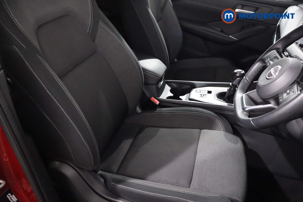 Nissan Qashqai N-Connecta Manual Petrol SUV - Stock Number (1591143) - 24th supplementary image