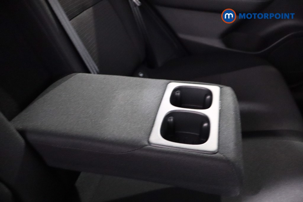 Nissan Qashqai N-Connecta Manual Petrol SUV - Stock Number (1591143) - 28th supplementary image