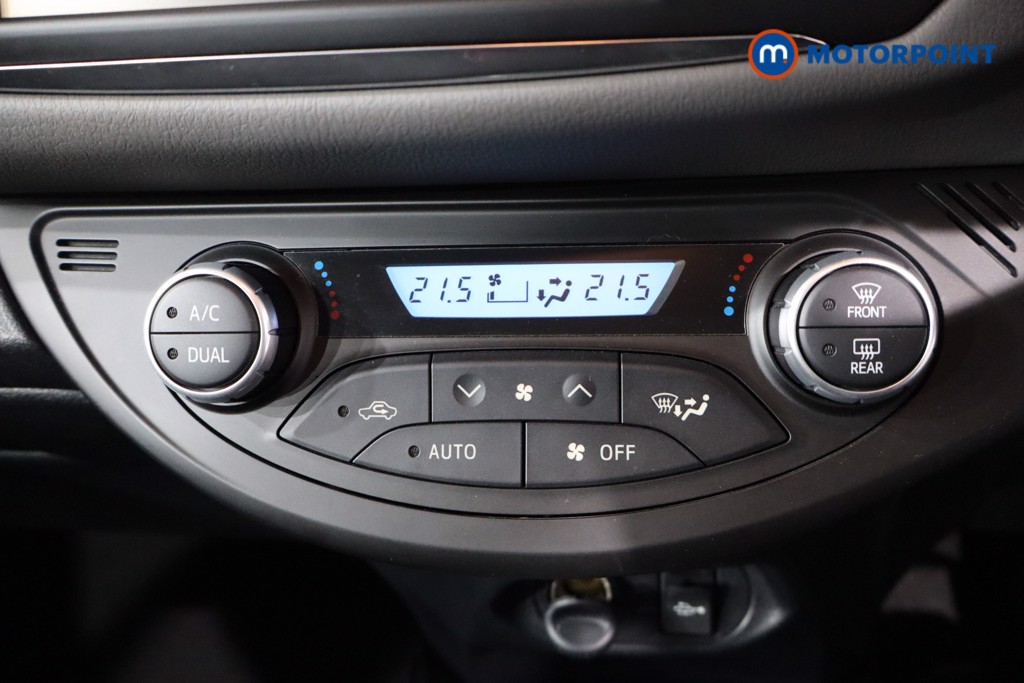 Toyota Yaris Icon Automatic Petrol-Electric Hybrid Hatchback - Stock Number (1591744) - 16th supplementary image