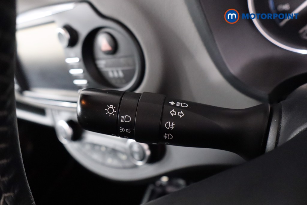 Toyota Yaris Icon Automatic Petrol-Electric Hybrid Hatchback - Stock Number (1591744) - 20th supplementary image