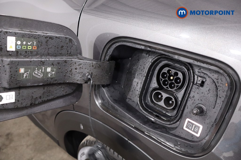 Citroen C4 X Shine Automatic Electric Saloon - Stock Number (1591752) - 32nd supplementary image