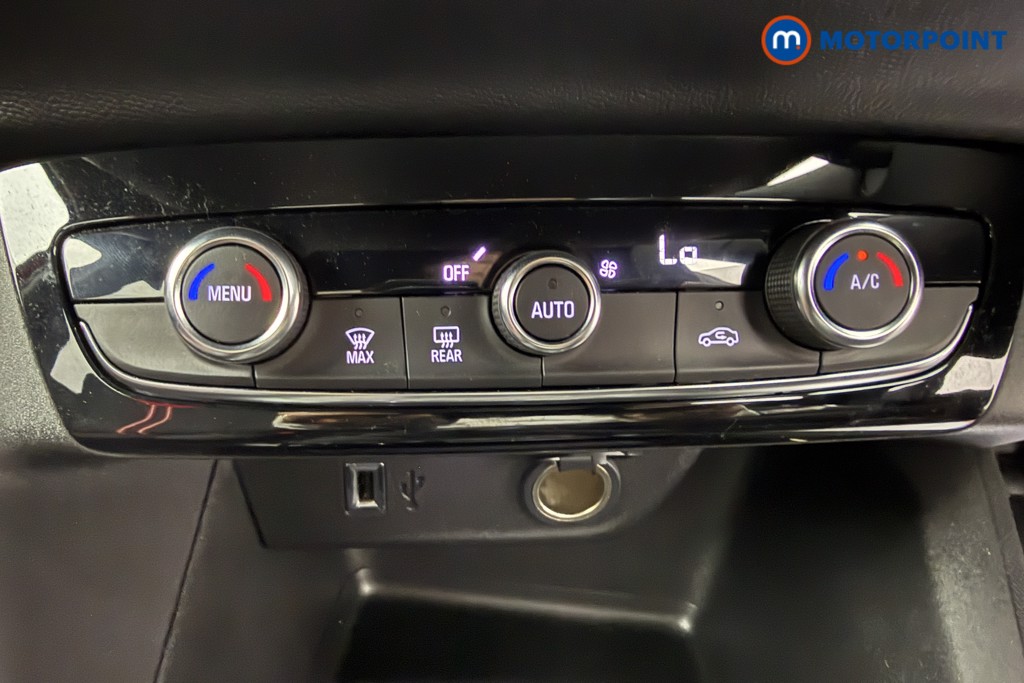 Vauxhall Corsa GS Manual Petrol Hatchback - Stock Number (1545605) - 4th supplementary image