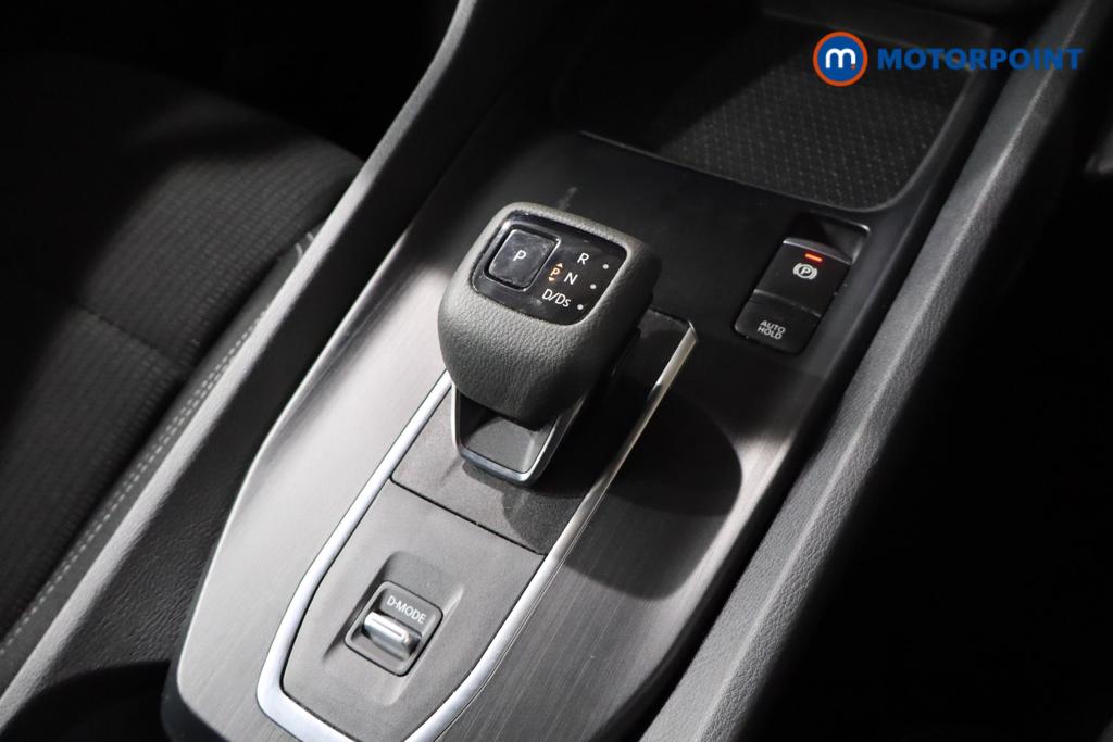 Nissan Qashqai Acenta Premium Automatic Petrol SUV - Stock Number (1577531) - 5th supplementary image