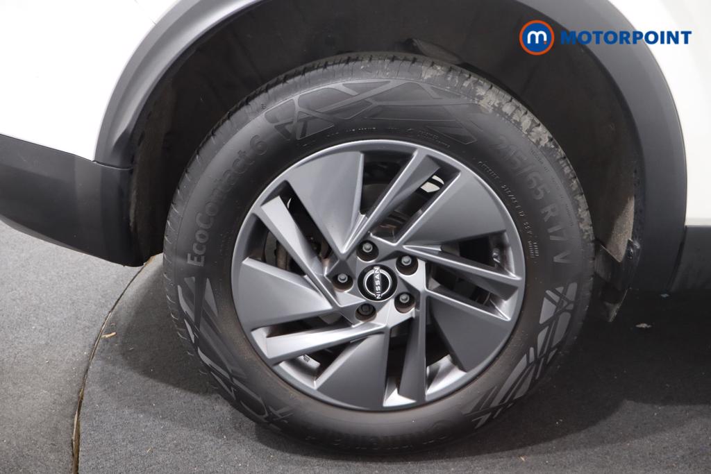 Nissan Qashqai Acenta Premium Automatic Petrol SUV - Stock Number (1577531) - 31st supplementary image