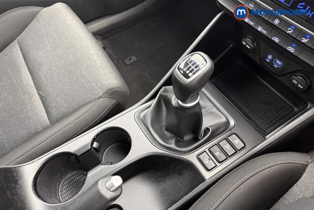 Hyundai Tucson Se Nav Manual Petrol SUV - Stock Number (1584836) - 6th supplementary image