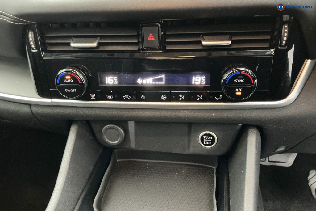 Nissan Qashqai Acenta Premium Automatic Petrol SUV - Stock Number (1585856) - 18th supplementary image