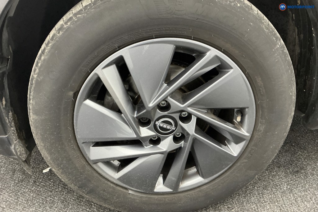 Nissan Qashqai Acenta Premium Automatic Petrol SUV - Stock Number (1585856) - 35th supplementary image