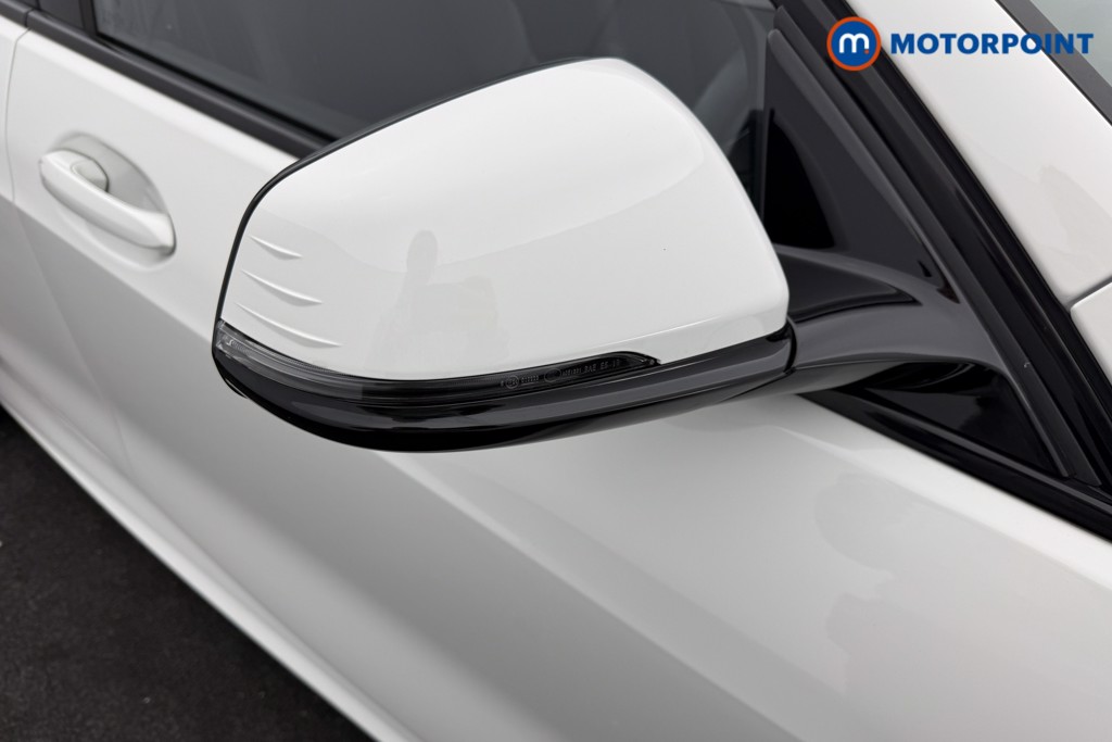 BMW 1 Series M Sport Automatic Petrol Hatchback - Stock Number (1585942) - 19th supplementary image