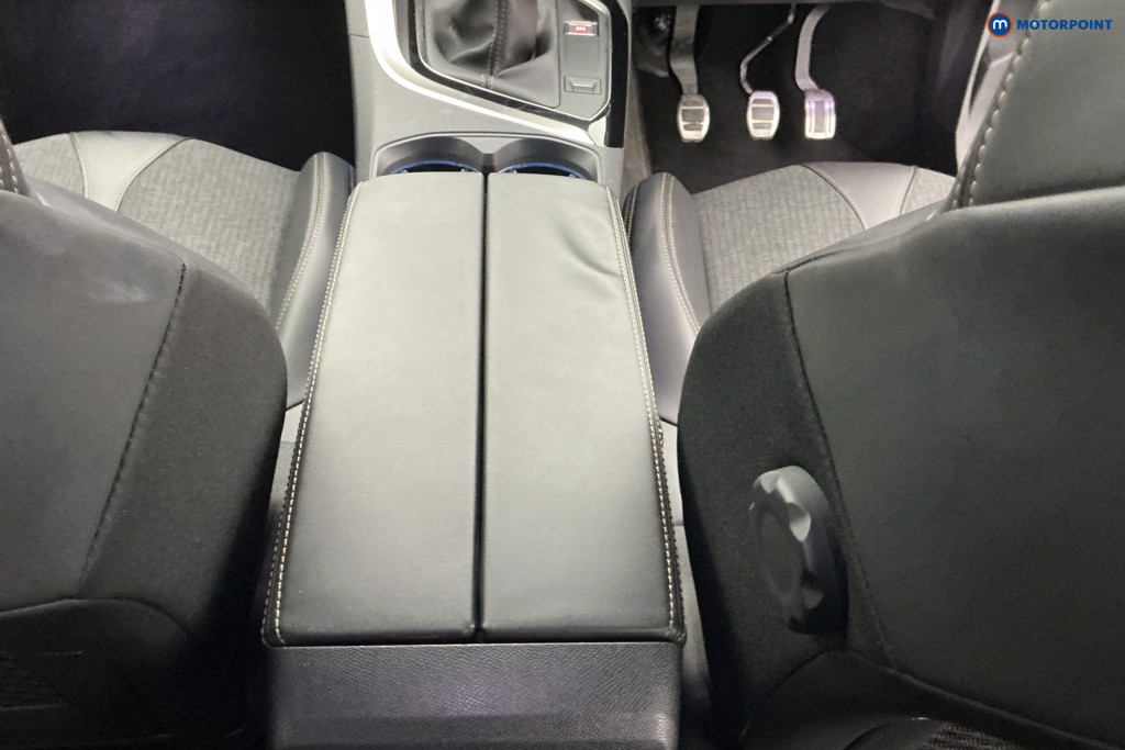 Peugeot 5008 Gt Line Manual Diesel SUV - Stock Number (1586516) - 11th supplementary image