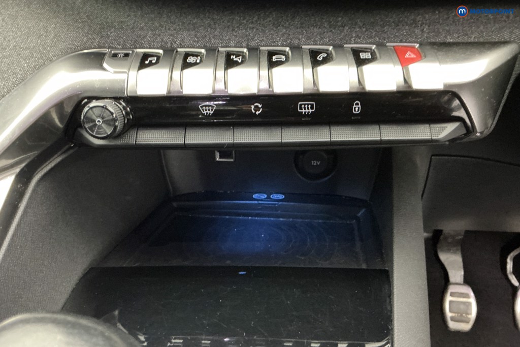 Peugeot 5008 Gt Line Manual Diesel SUV - Stock Number (1586516) - 16th supplementary image