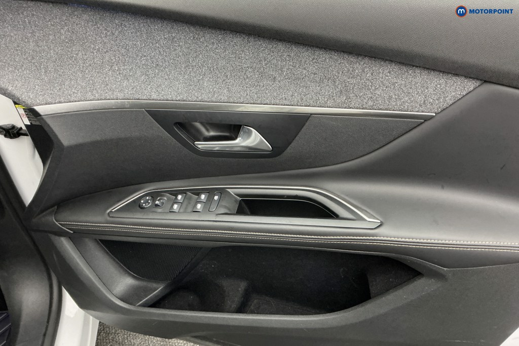 Peugeot 5008 Gt Line Manual Diesel SUV - Stock Number (1586516) - 21st supplementary image