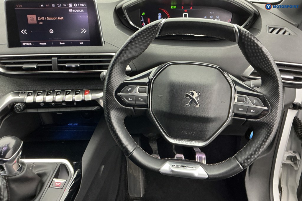 Peugeot 5008 Gt Line Manual Diesel SUV - Stock Number (1586516) - 1st supplementary image