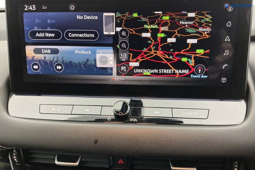 Nissan Qashqai N-Connecta Automatic Petrol SUV - Stock Number (1587409) - 2nd supplementary image