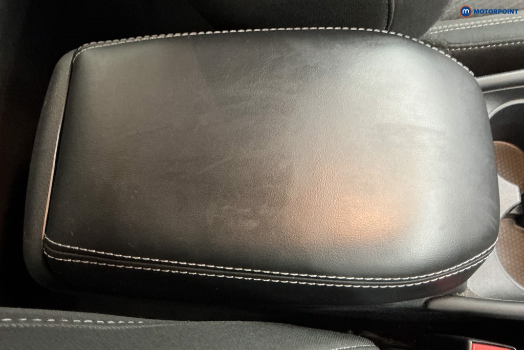 Nissan Qashqai N-Connecta Automatic Petrol SUV - Stock Number (1587409) - 13th supplementary image