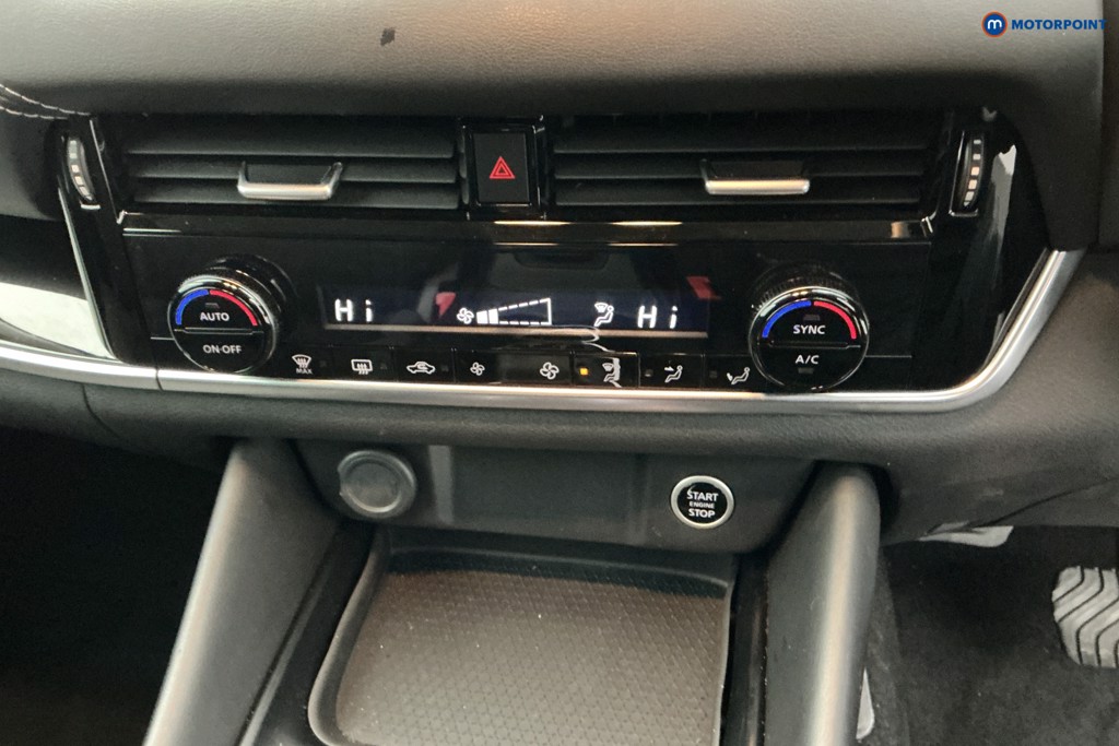 Nissan Qashqai N-Connecta Automatic Petrol SUV - Stock Number (1587409) - 17th supplementary image