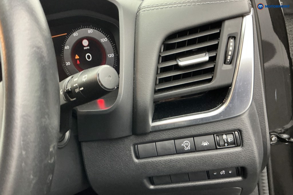 Nissan Qashqai N-Connecta Automatic Petrol SUV - Stock Number (1587409) - 21st supplementary image
