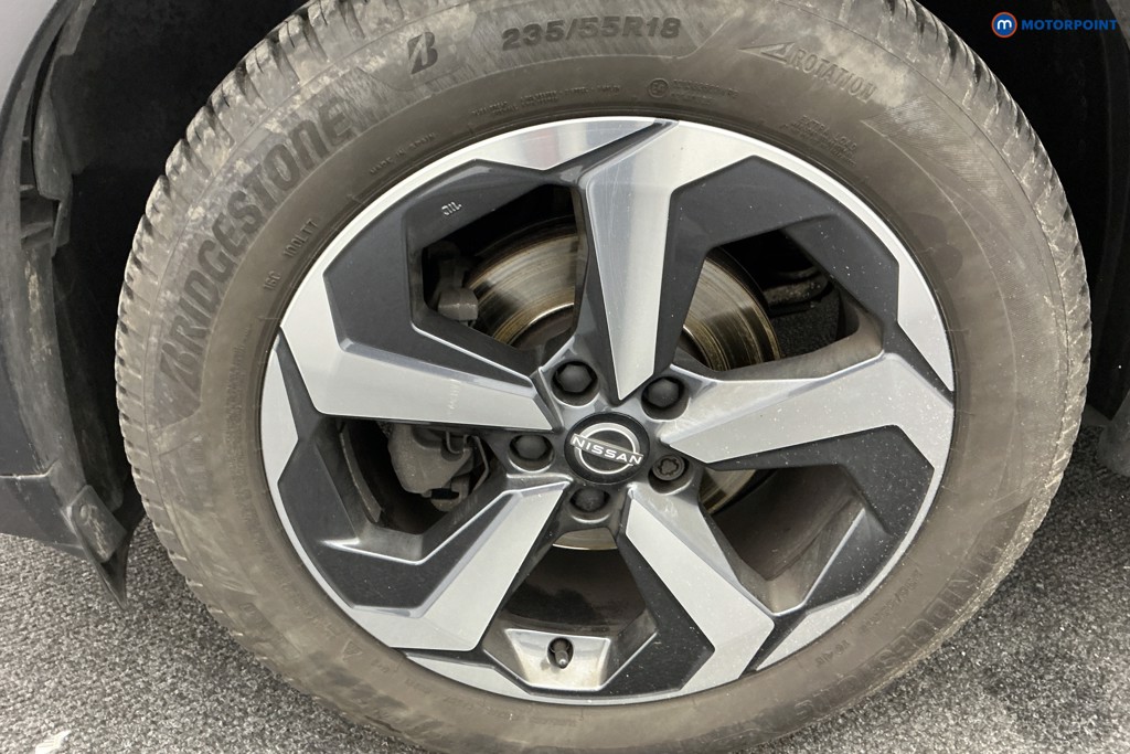 Nissan Qashqai N-Connecta Automatic Petrol SUV - Stock Number (1587409) - 33rd supplementary image