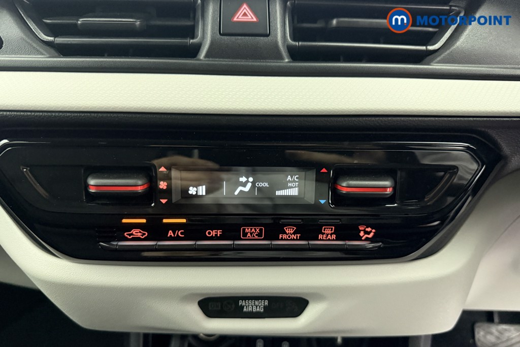 Suzuki Swift Motion Automatic Petrol Hatchback - Stock Number (1588636) - 4th supplementary image