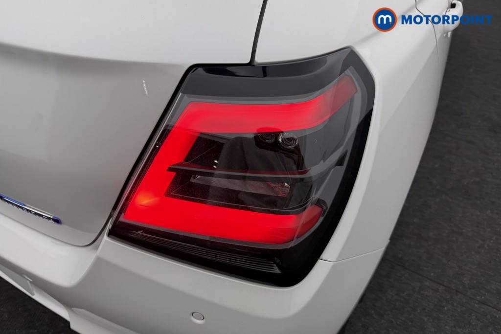 Suzuki Swift Motion Automatic Petrol Hatchback - Stock Number (1588636) - 25th supplementary image