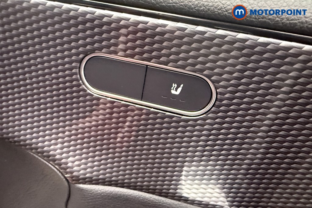 Mercedes-Benz A Class Sport Executive Edition Automatic Petrol Hatchback - Stock Number (1589701) - 15th supplementary image