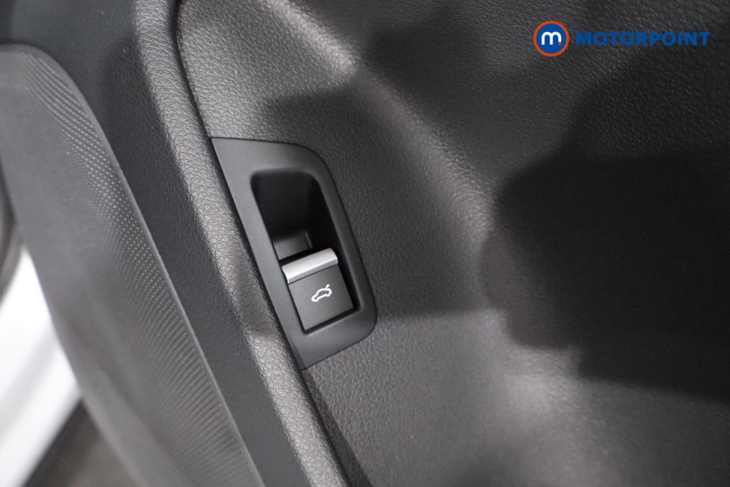 Audi Q7 S Line Automatic Diesel SUV - Stock Number (1589936) - 15th supplementary image