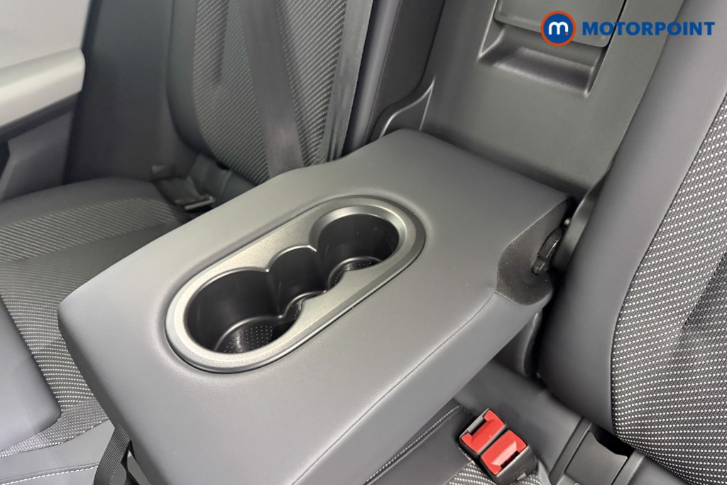 Ford Explorer Select Automatic Electric SUV - Stock Number (1590504) - 17th supplementary image