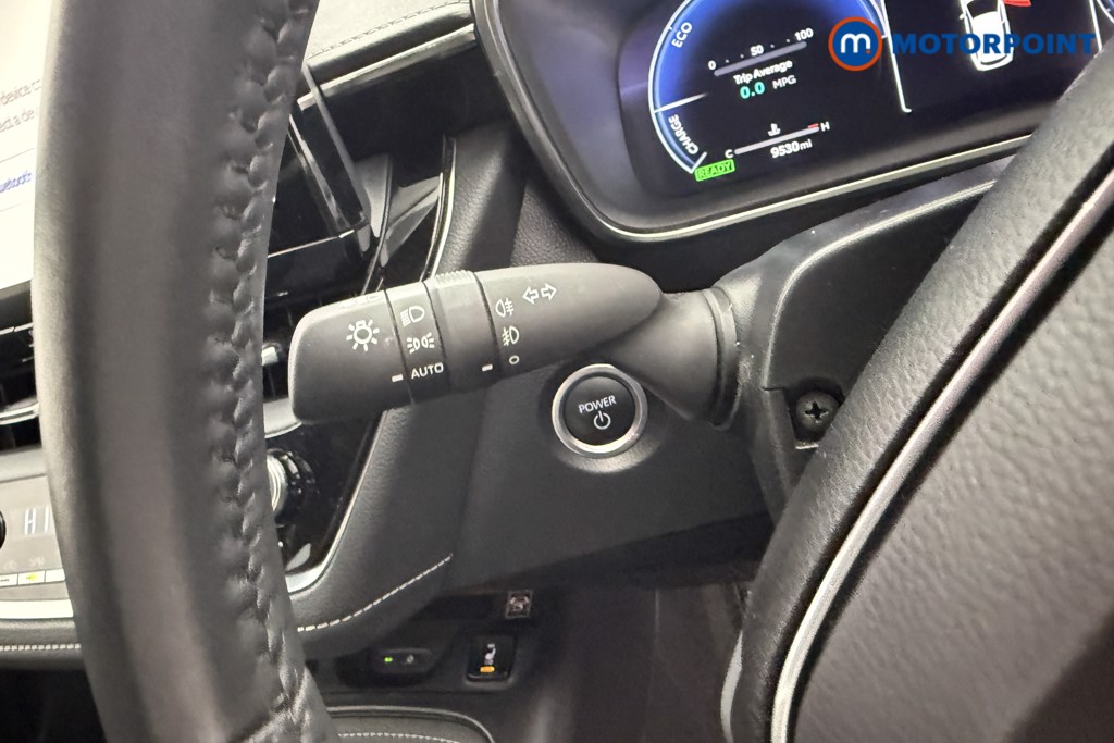 Toyota Corolla Excel Automatic Petrol-Electric Hybrid Estate - Stock Number (1590935) - 10th supplementary image