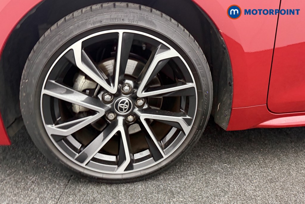 Toyota Corolla Excel Automatic Petrol-Electric Hybrid Estate - Stock Number (1590935) - 31st supplementary image