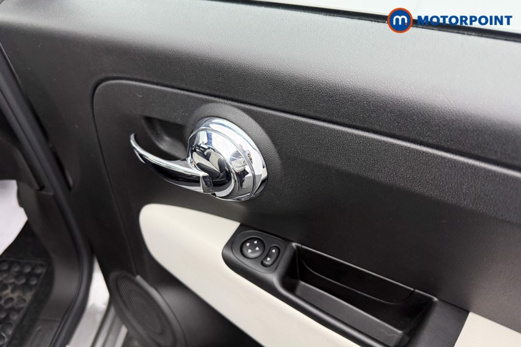 Fiat 500 Dolcevita Manual Petrol Hatchback - Stock Number (1591016) - 13th supplementary image