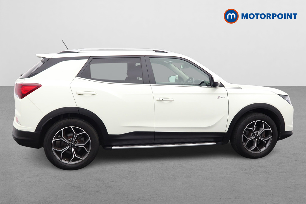 Ssangyong Korando Ultimate Manual Petrol SUV - Stock Number (1591222) - Drivers side