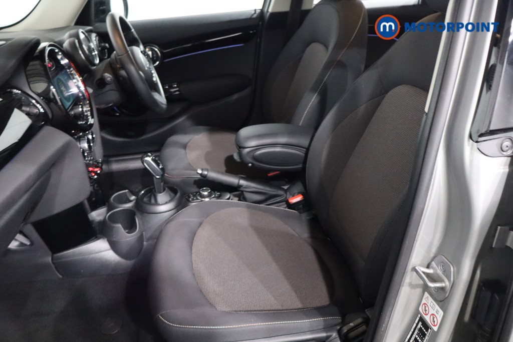 Mini Hatchback Cooper Classic Automatic Petrol Hatchback - Stock Number (1591940) - 4th supplementary image