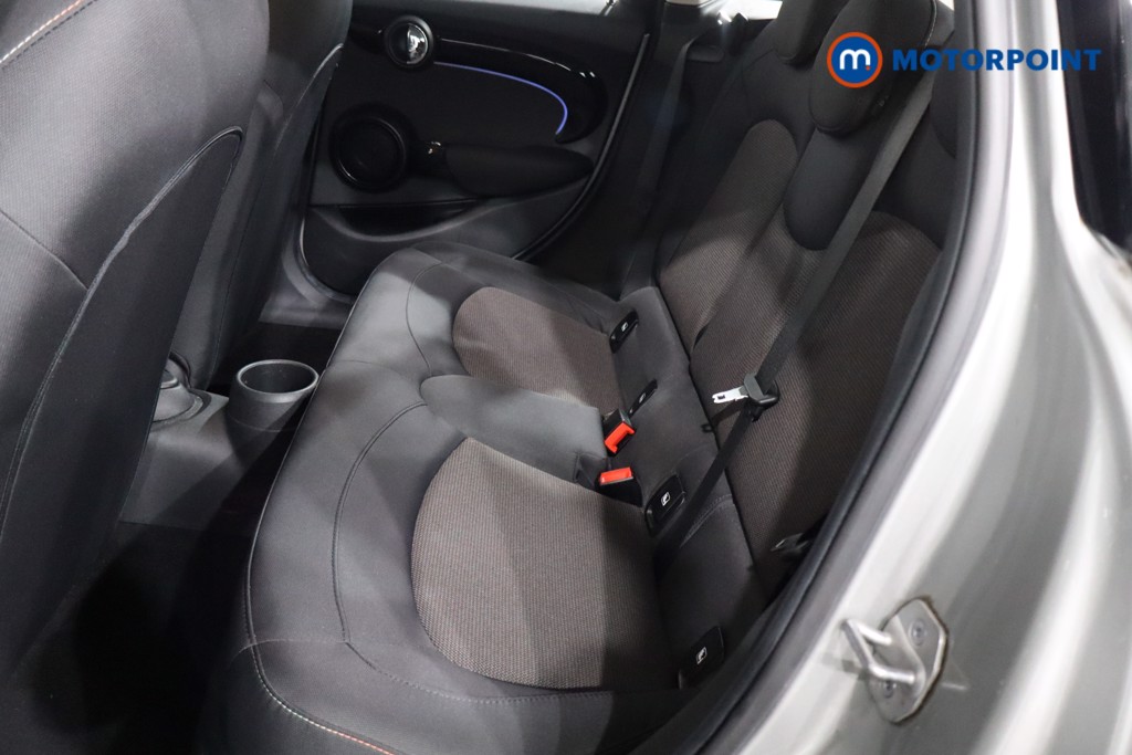 Mini Hatchback Cooper Classic Automatic Petrol Hatchback - Stock Number (1591940) - 5th supplementary image