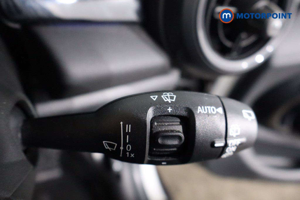 Mini Hatchback Cooper Classic Automatic Petrol Hatchback - Stock Number (1591940) - 17th supplementary image