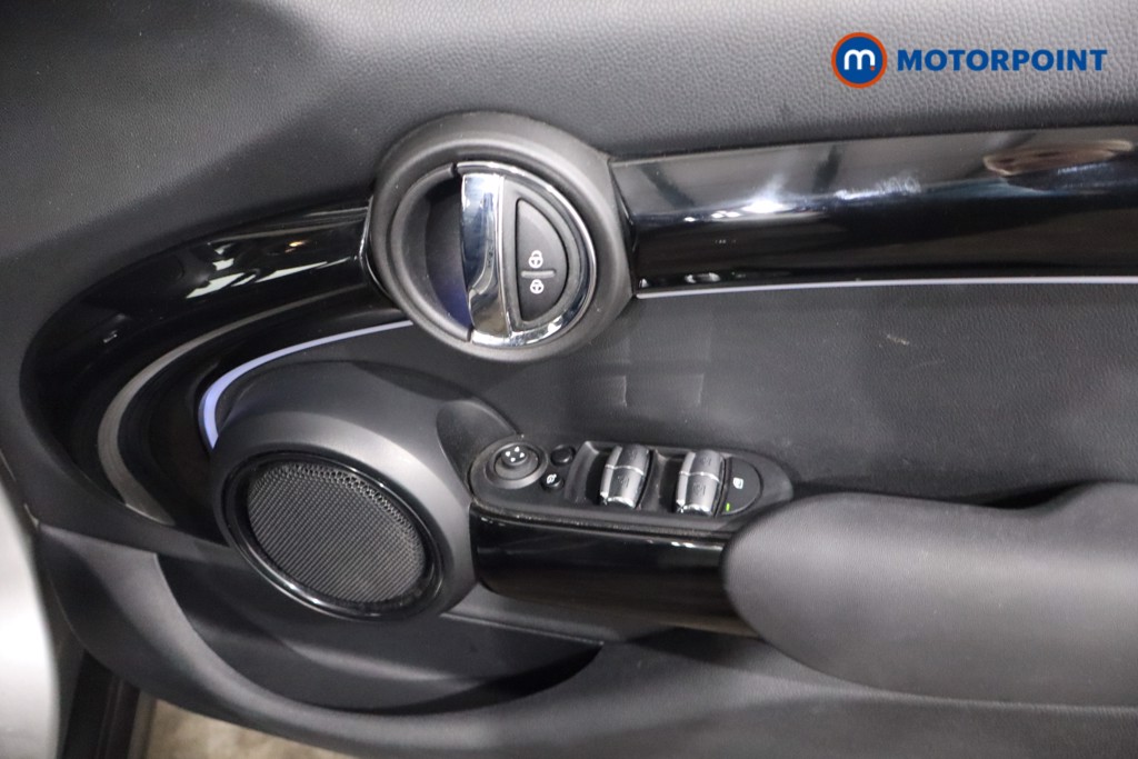 Mini Hatchback Cooper Classic Automatic Petrol Hatchback - Stock Number (1591940) - 20th supplementary image