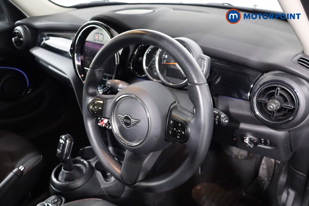 Mini Hatchback Cooper Classic Automatic Petrol Hatchback - Stock Number (1591940) - 22nd supplementary image