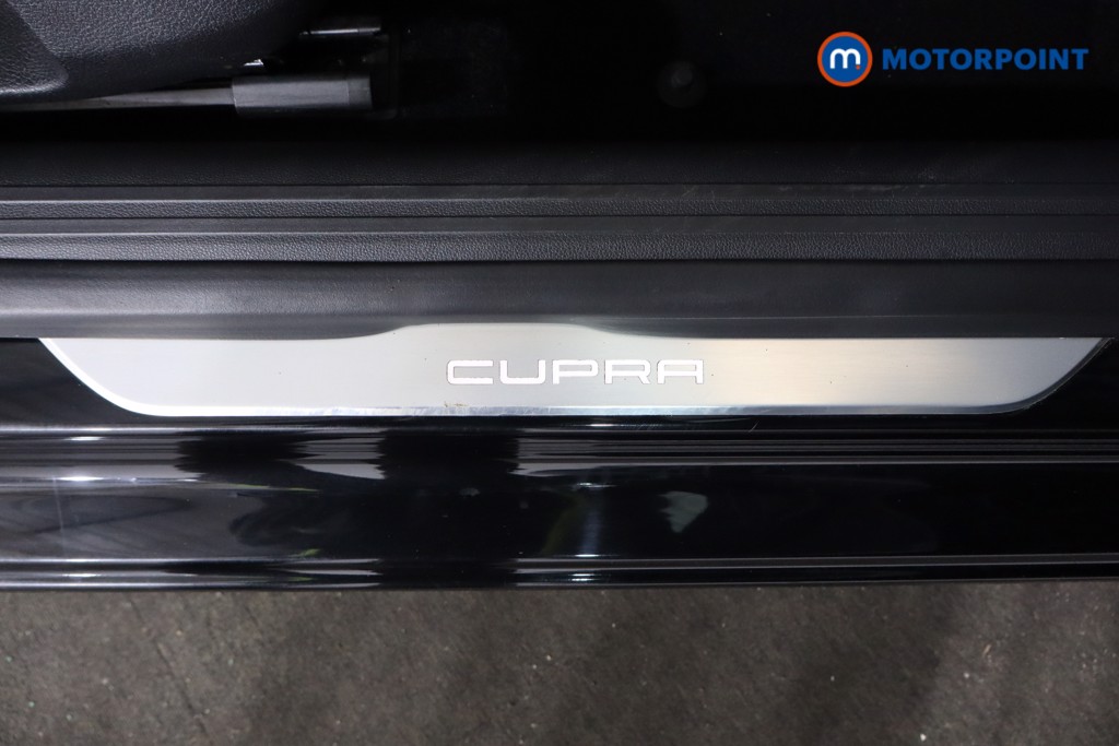 Seat Leon Cupra Automatic Petrol Hatchback - Stock Number (1562196) - 19th supplementary image