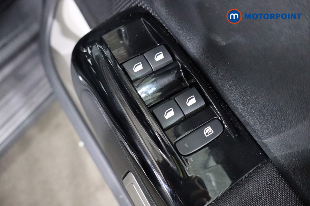 Citroen C3 Plus Manual Petrol Hatchback - Stock Number (1568337) - 18th supplementary image