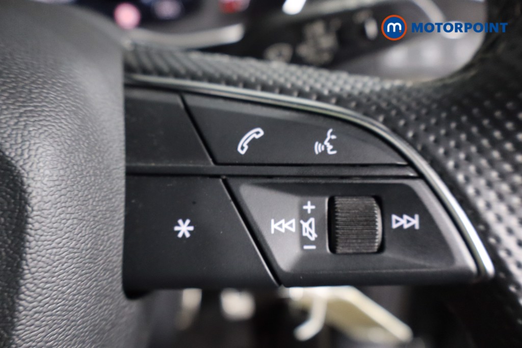 Audi Q3 S Line Automatic Petrol Plug-In Hybrid SUV - Stock Number (1570588) - 15th supplementary image