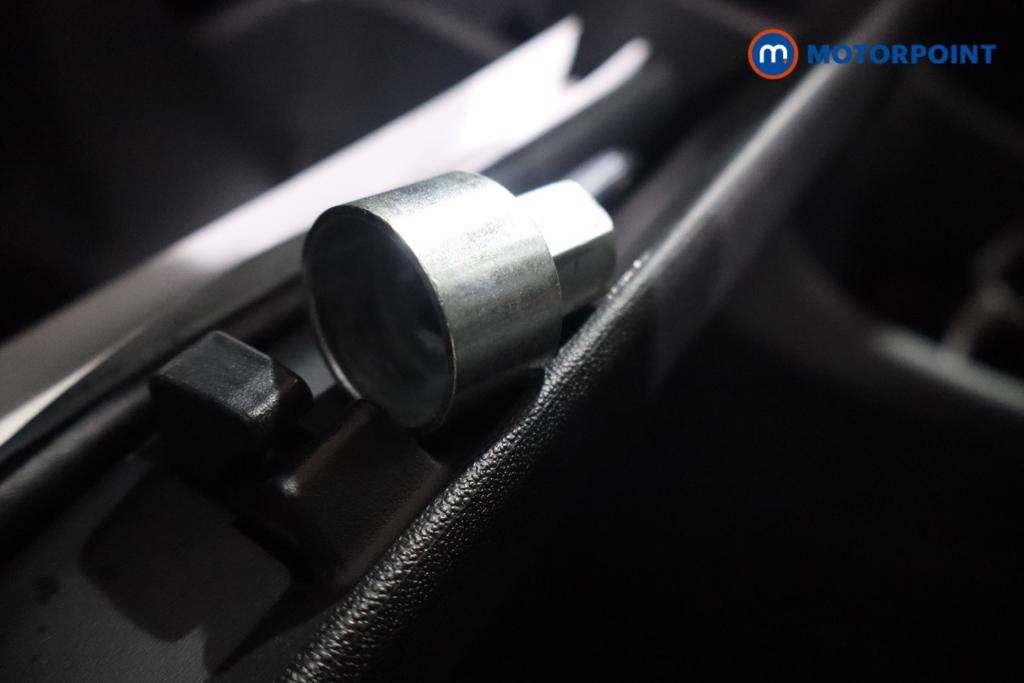 Toyota Aygo X-Trend Manual Petrol Hatchback - Stock Number (1574496) - 13th supplementary image