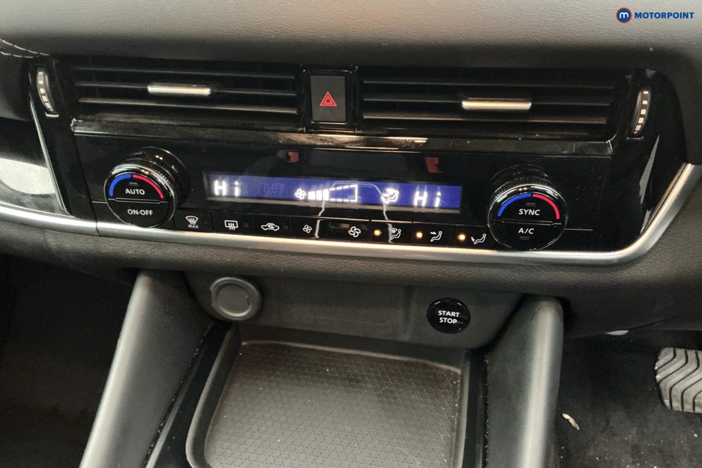 Nissan Qashqai N-Connecta Automatic Petrol-Electric Hybrid SUV - Stock Number (1578857) - 15th supplementary image