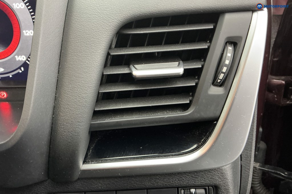 Nissan Qashqai N-Connecta Automatic Petrol-Electric Hybrid SUV - Stock Number (1578857) - 19th supplementary image