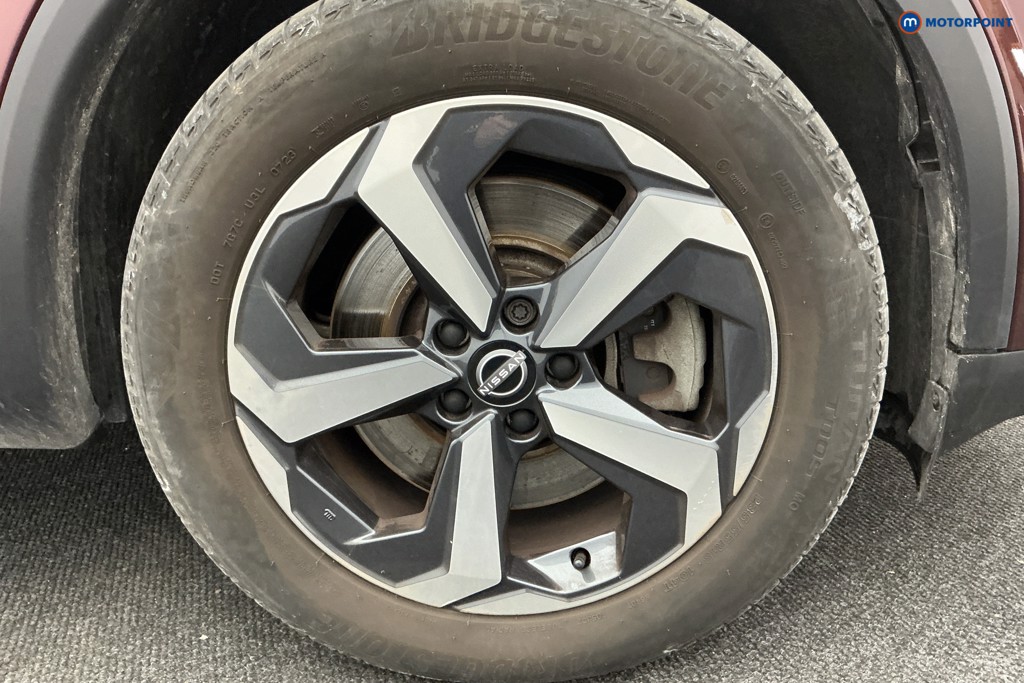 Nissan Qashqai N-Connecta Automatic Petrol-Electric Hybrid SUV - Stock Number (1578857) - 32nd supplementary image