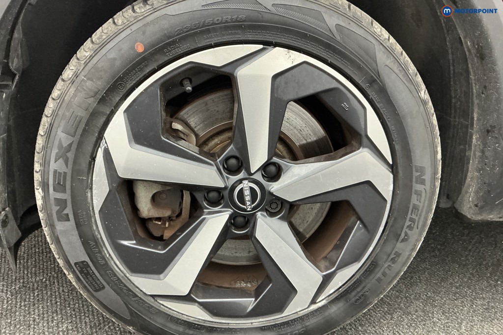 Nissan Qashqai N-Connecta Automatic Petrol-Electric Hybrid SUV - Stock Number (1578857) - 33rd supplementary image