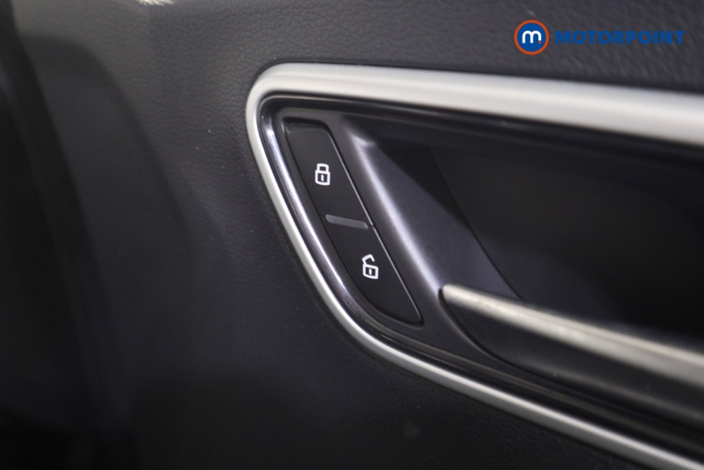 Mg Motor Uk ZS Excite Manual Petrol SUV - Stock Number (1581073) - 10th supplementary image