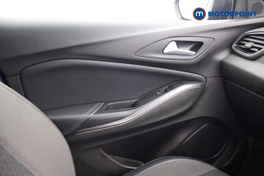 Vauxhall Grandland X Business Edition Nav Manual Diesel SUV - Stock Number (1581417) - 13th supplementary image