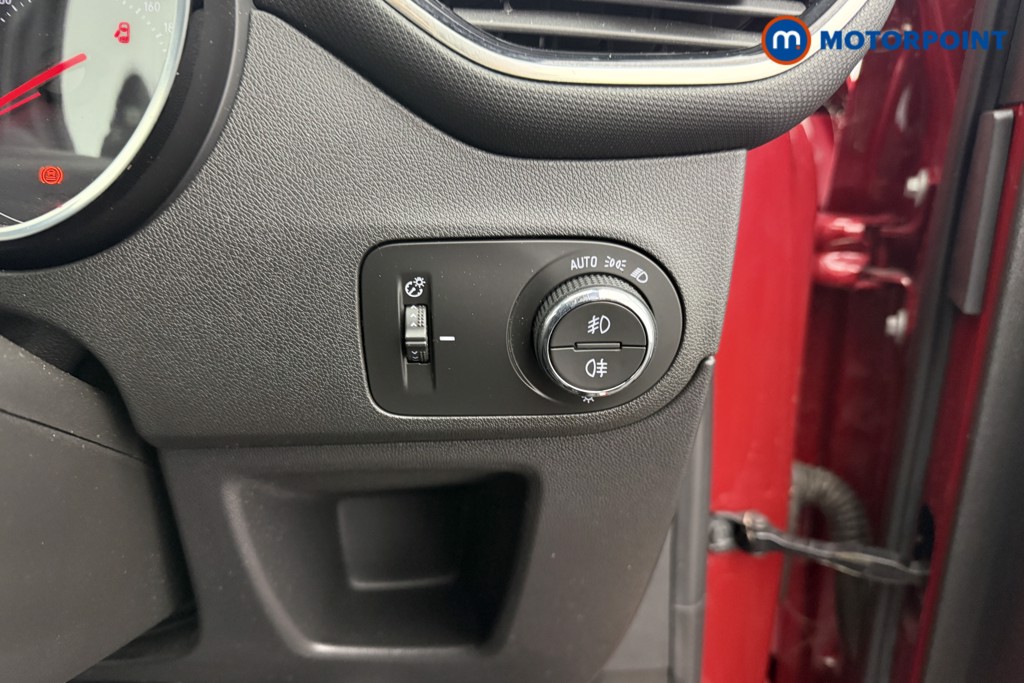 Vauxhall Crossland Ultimate Automatic Petrol SUV - Stock Number (1582123) - 14th supplementary image